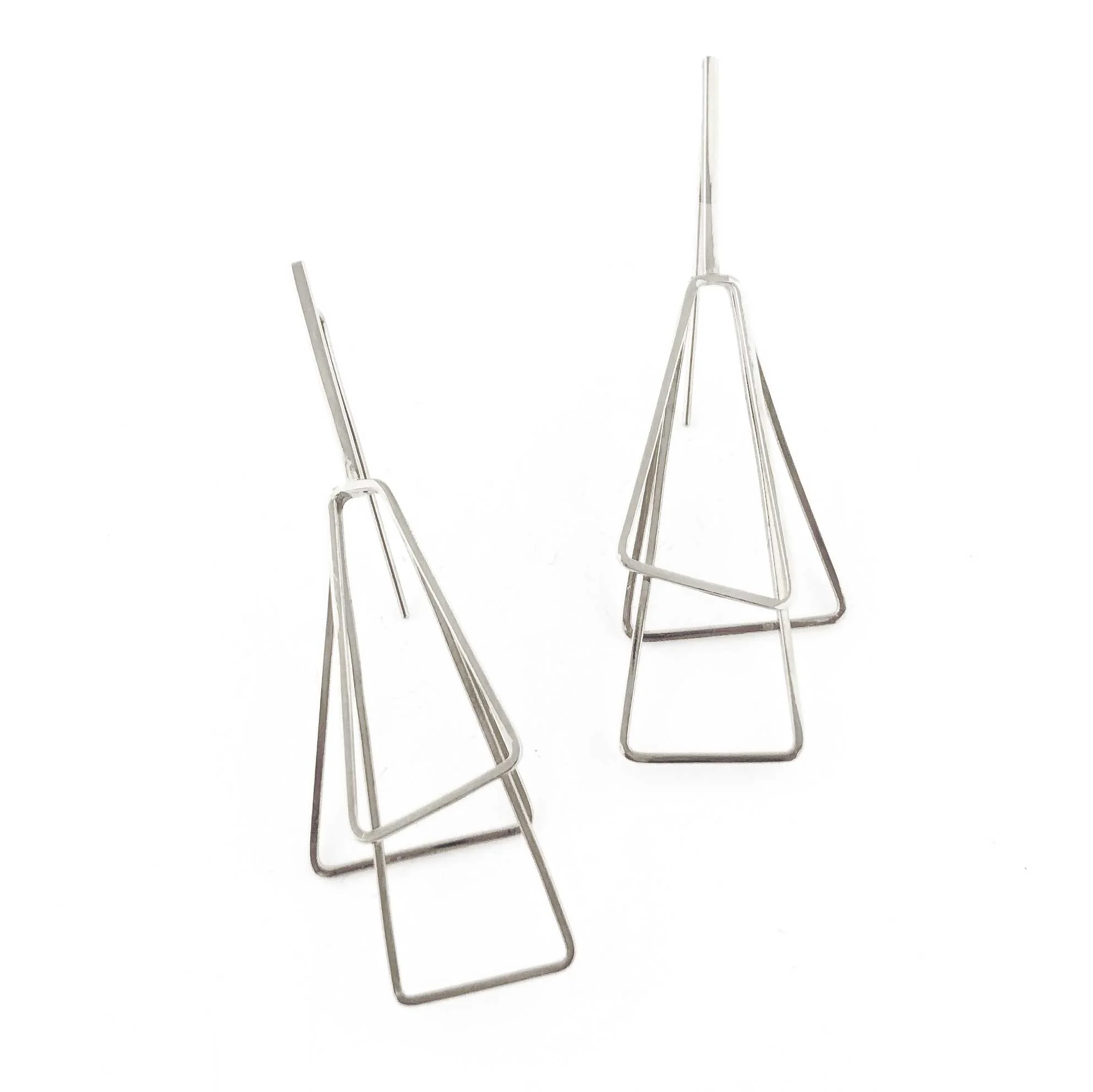 boucles d'oreilles architecturales en argent