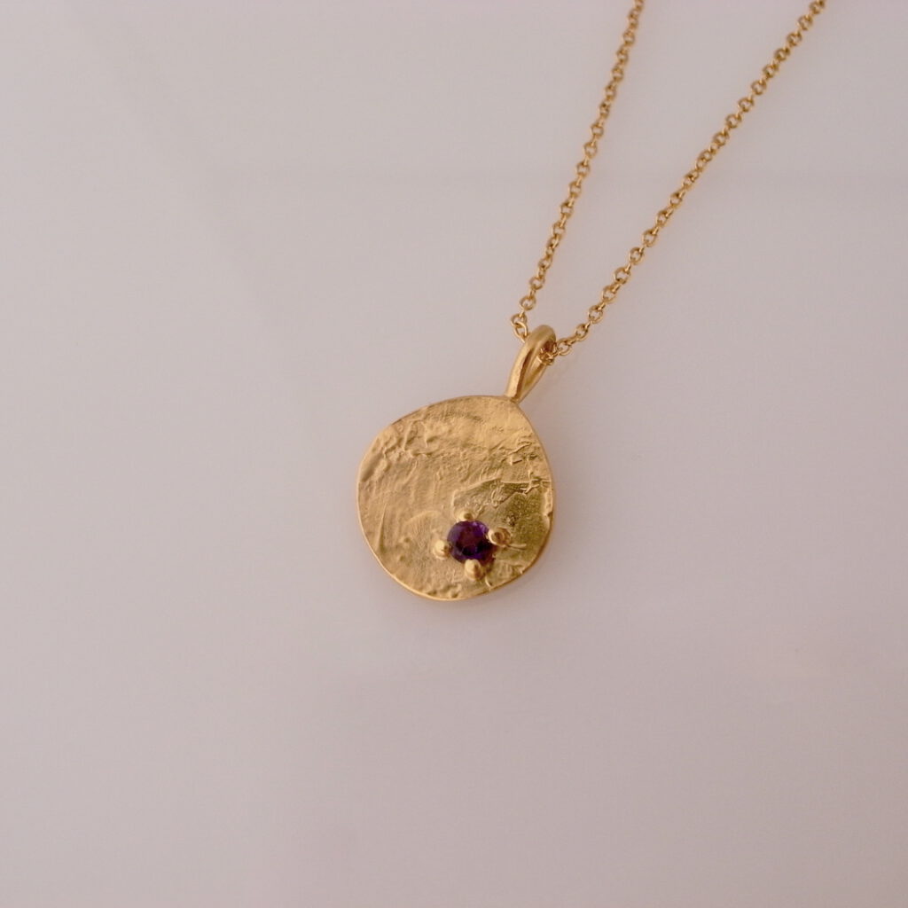Collier amethyste doré