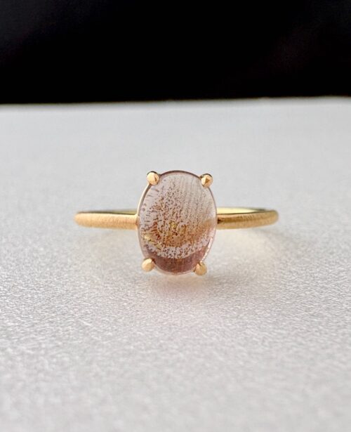 Pierre de soleil rose orange bague